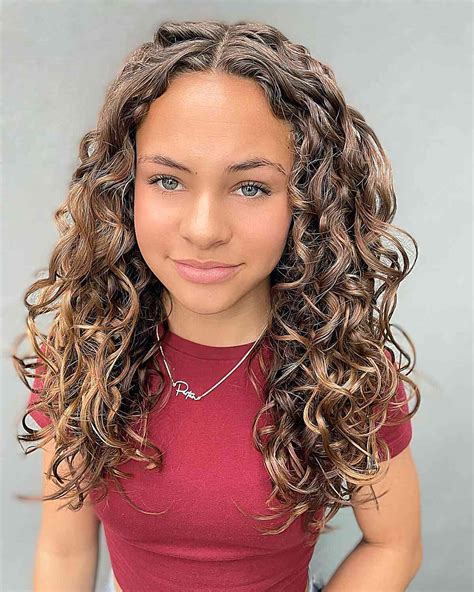 teens curly hair